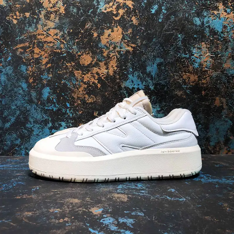 کفش پیاده روی مدل  CT302 WHGRY-115007010