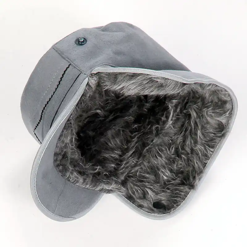 کلاه مدل داخل خز شکاری