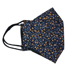 ماسک پارچه‌ای مدل سه بعدی 16