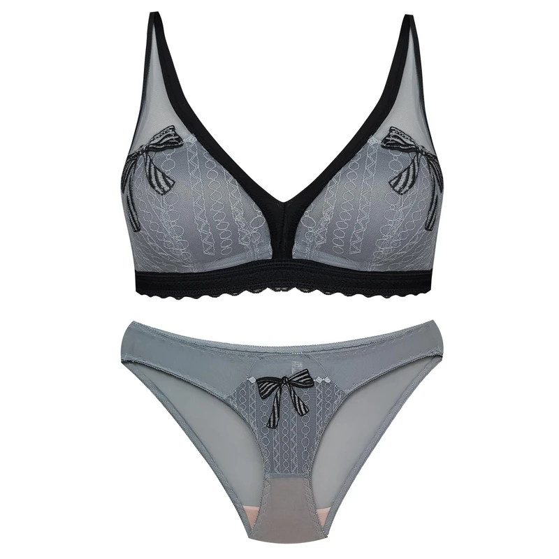 ست شورت و سوتین زنانه ماییلدا مدل پاپیون بدون فنر کاپ اسفنجی کد 5300-A881