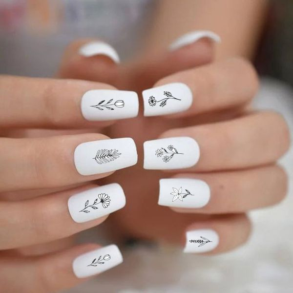 برچسب لنز ناخن مدل BLN4632