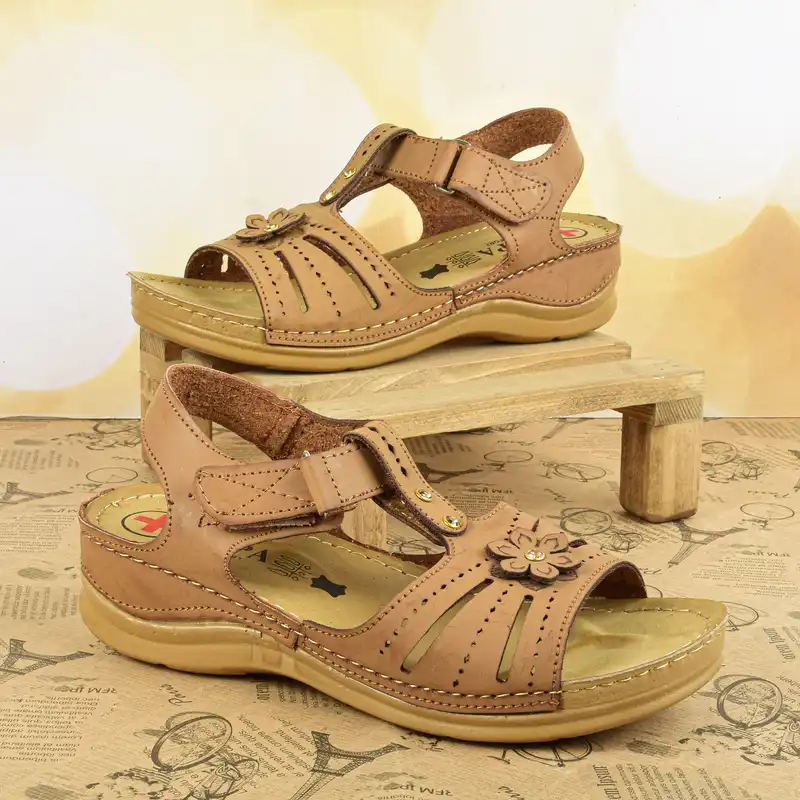 صندل زنانه پاپا مدل تارانتو کد HN.2924