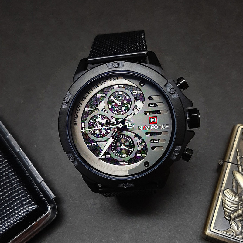 ساعت مچی عقربه‌ای مردانه کوارتز کورنوگراف نیوی فورس مدل 15049