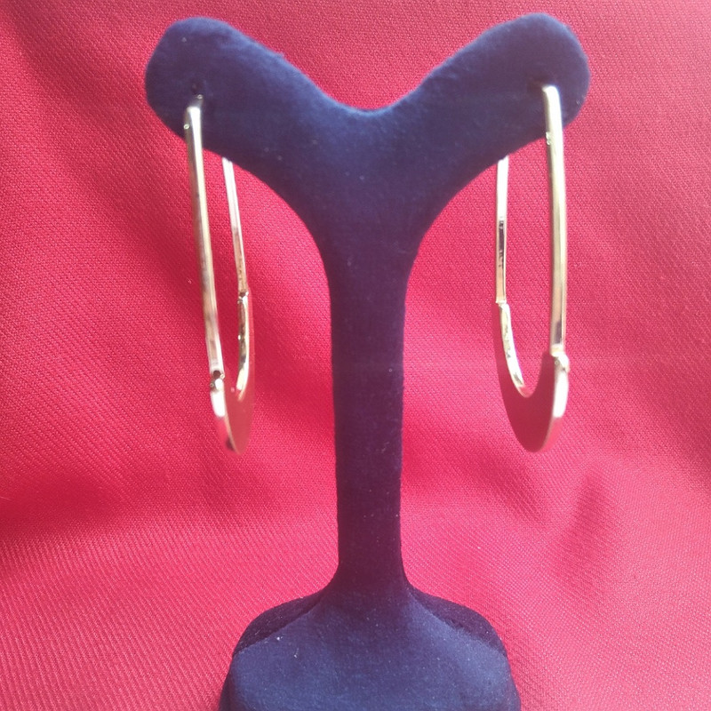 گوشواره زنانه مدل بیضی کد 13 گوشواره زنانه مدل بیضی کد 13