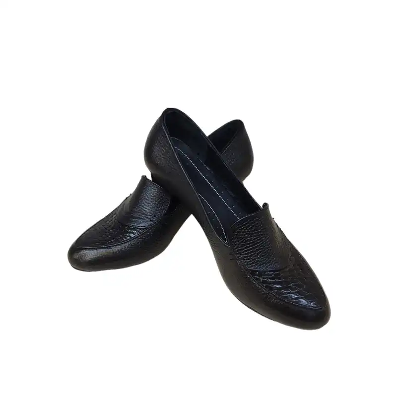 کفش زنانه مدل ZPM 10 چرم طبیعی رنگ مشکی