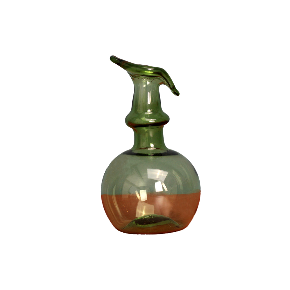 گلدان مینیاتوری شیشه گری با حرارت مستقیم‏ ‏ سبز‏ طرح ‏گلبرگ‏ مدل 1015900037