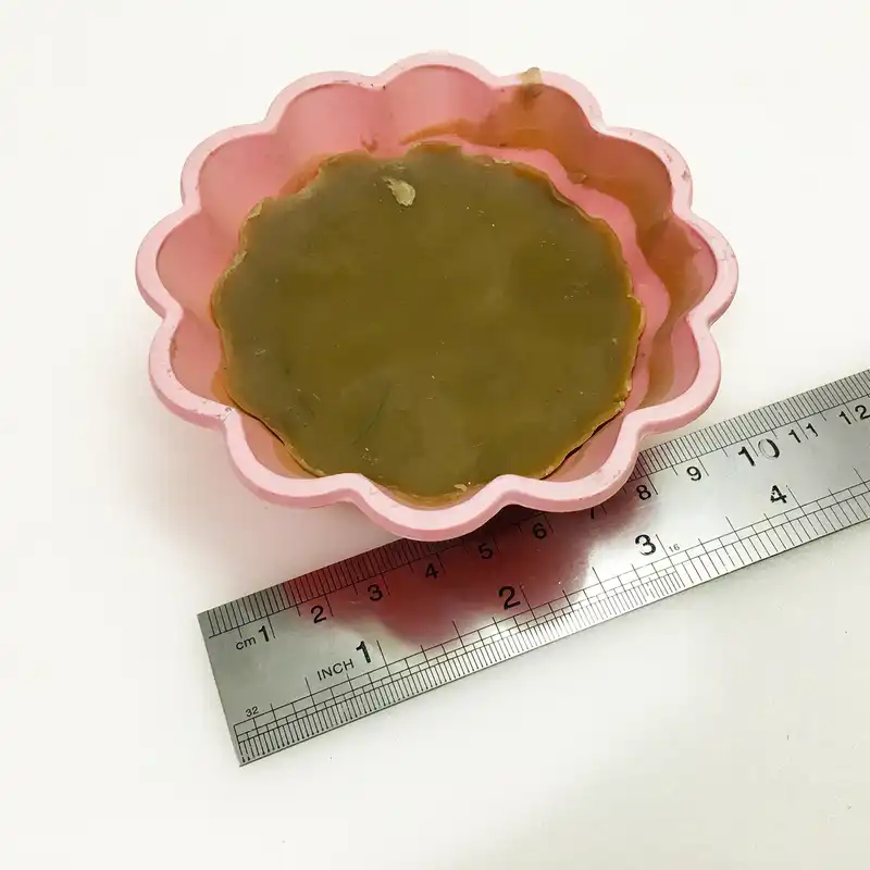 موم چرم دوزی کد M01 وزن 50 گرم