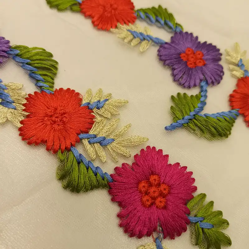 استیکر پارچه و لباس مدل تکه دوزی گلدوزی 175