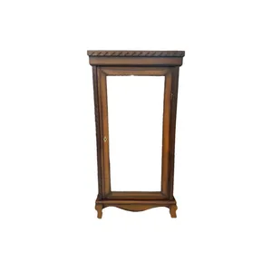 ویترین کد 305