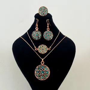 ست زیورآلات دست ساز زنانه مدل مسی فیروزه کوبی مدل 2