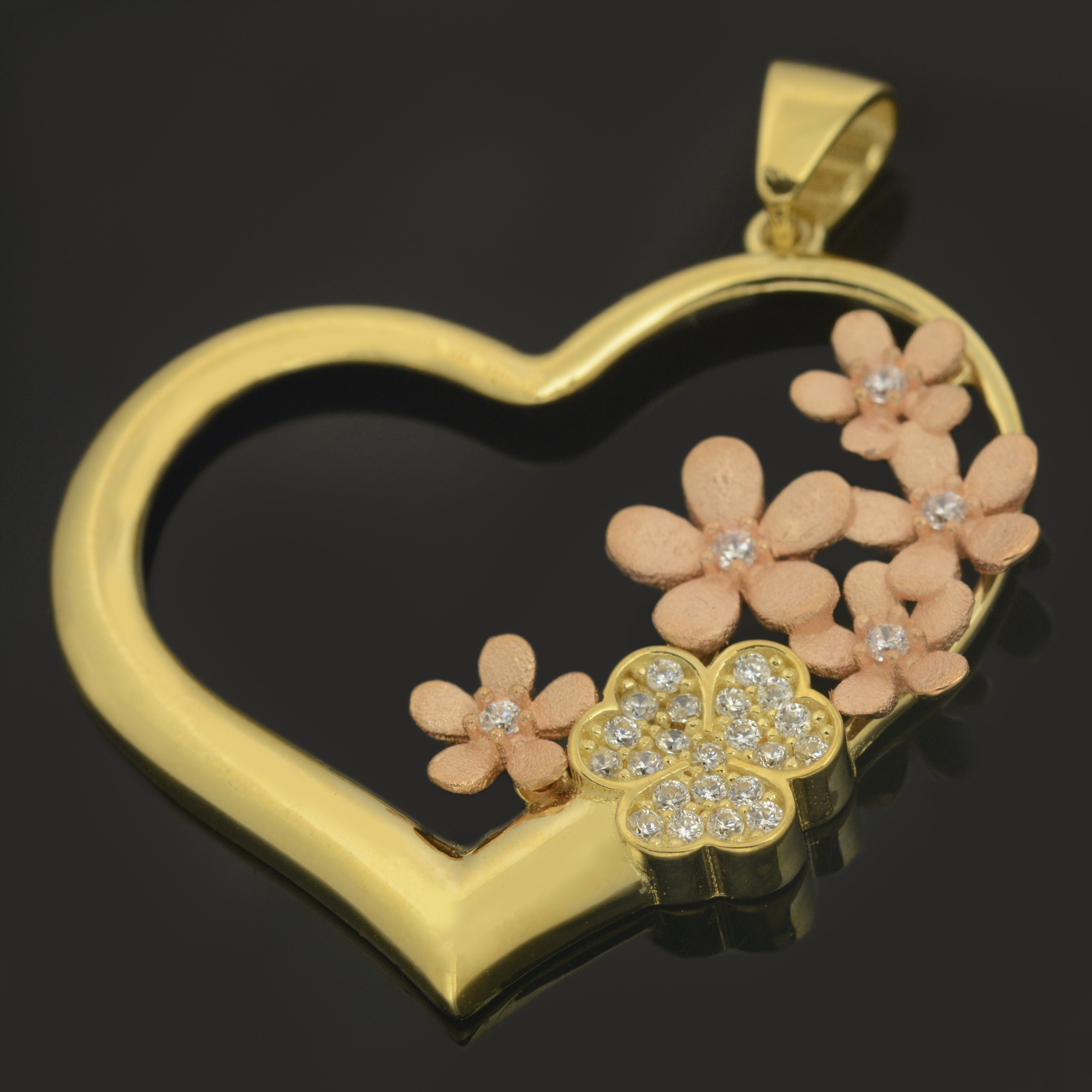 آویز گردنبند طلا 18 عیار زنانه طلای مستجابی مدل قلب گل و پروانه کد 6719