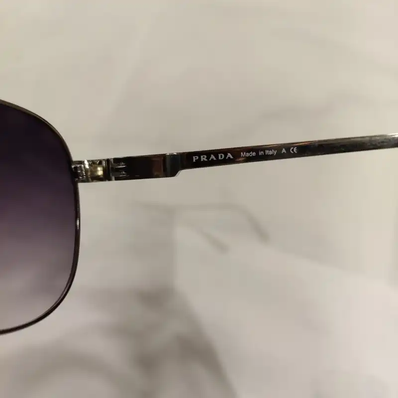 عینک آفتابی مردانه پرادا مدل Mh106