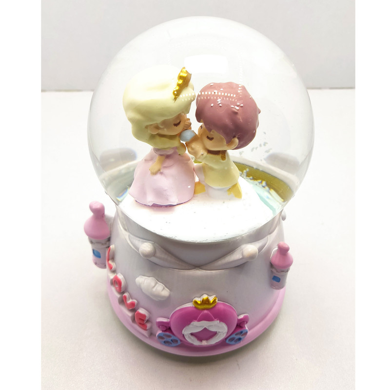 گوی موزیکال مدل پمپی طرح دیدار عاشقانه