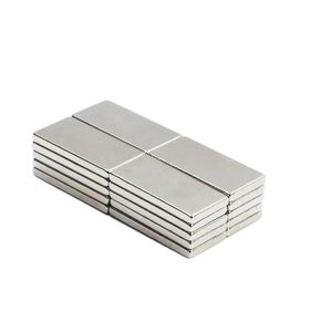 نقد و بررسی آهن ربا مدل نئودیمیوم بلوک کد B15x7x2mm بسته 20 عددی توسط خریداران