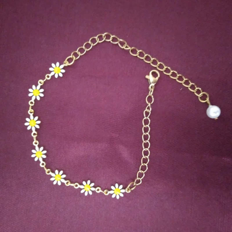 دستبند زنانه مدل بابونه