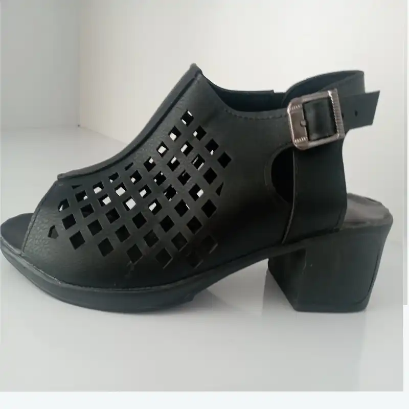 صندل زنانه مدل بغل سگک کد 97