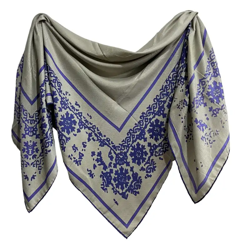 روسری زنانه مدل حاشیه گلدار ریز