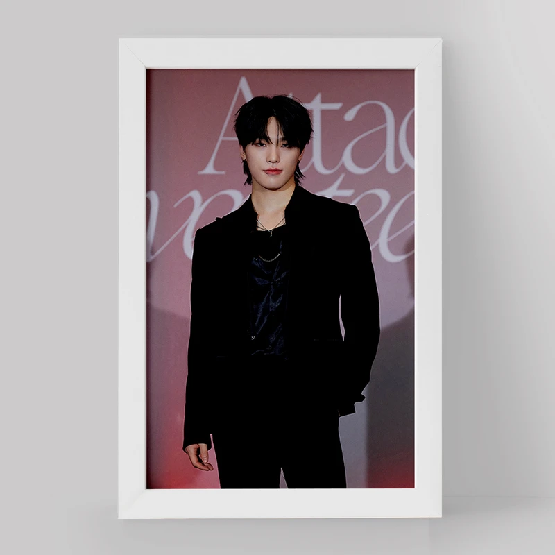 تابلو خندالو مدل دینو گروه سونتین Seventeen کد 21609