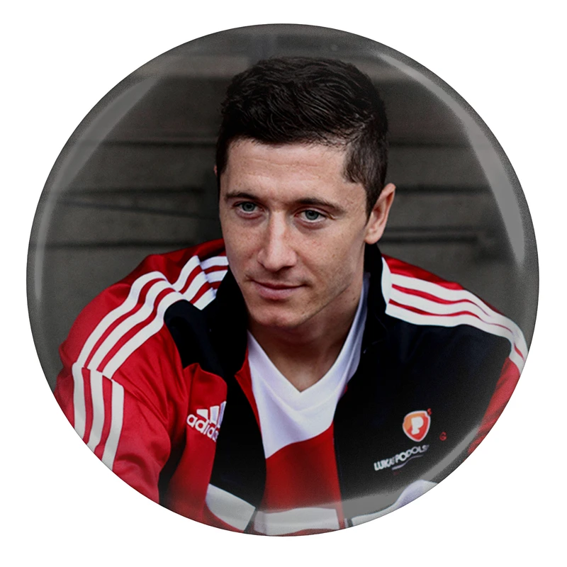 مگنت طرح بازیکن فوتبال روبرت لواندوفسکی در بایرن مونیخ مدل S4492 