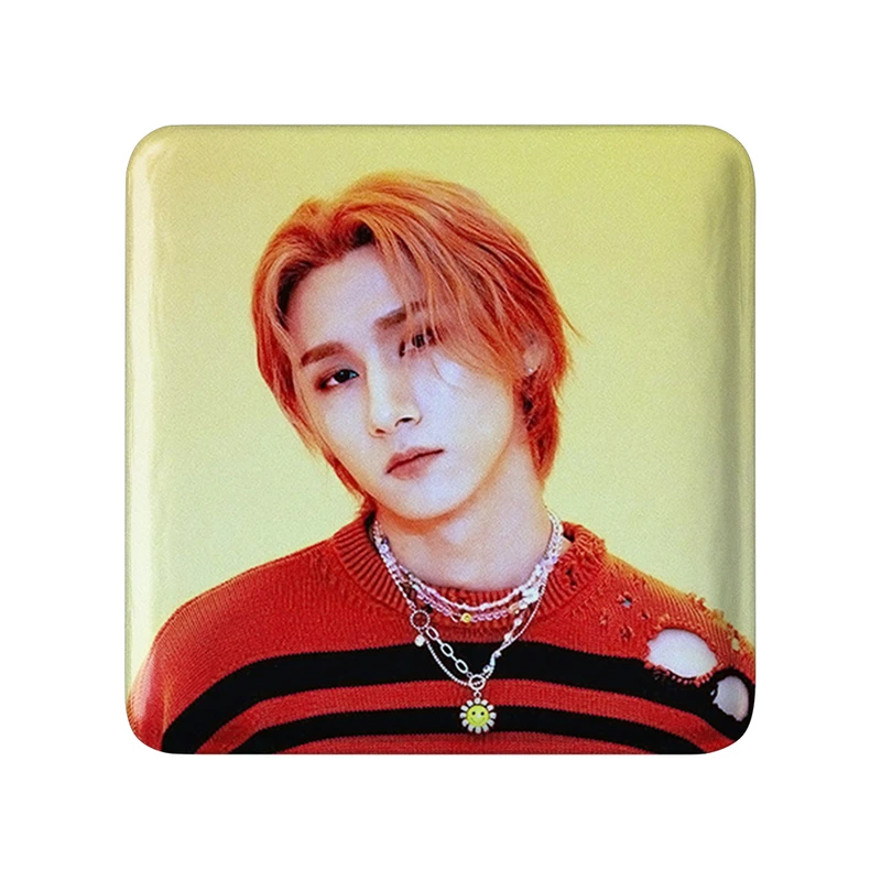 مگنت خندالو طرح آی ام گروه مانستا اکس MONSTA X  مدل مربعی کد 21119