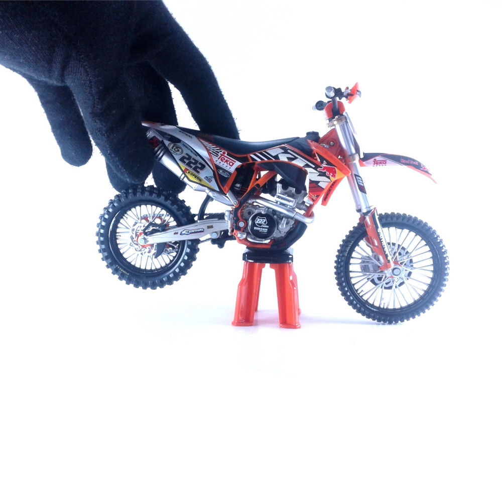موتور بازی مدل KTM 350 SX-F Antonio Cairoli موتور بازی مدل KTM 350 SX-F Antonio Cairoli