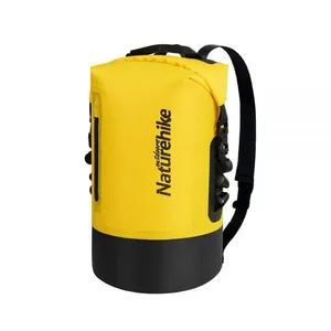 کیف عایق دار نیچرهایک مدل C031 20L