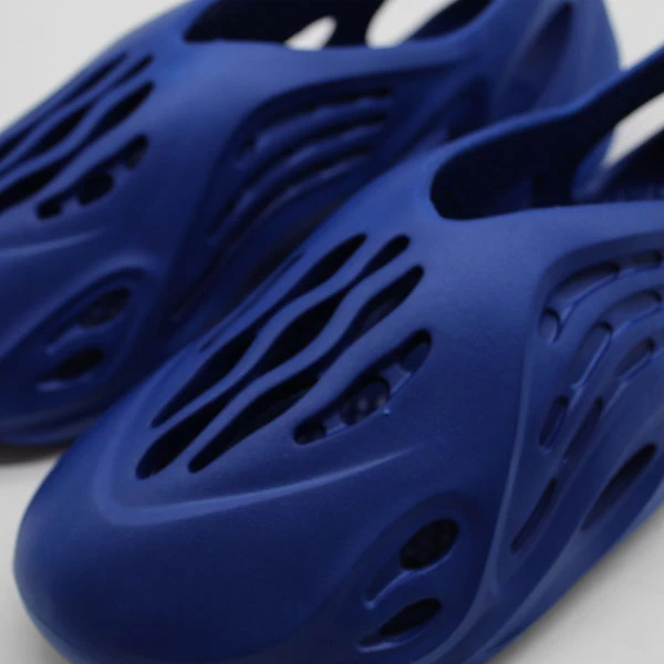 عکس شماره 7 : کفش ساحلی بچگانه مدل یزی فوم فضایی کد 1417-dbe