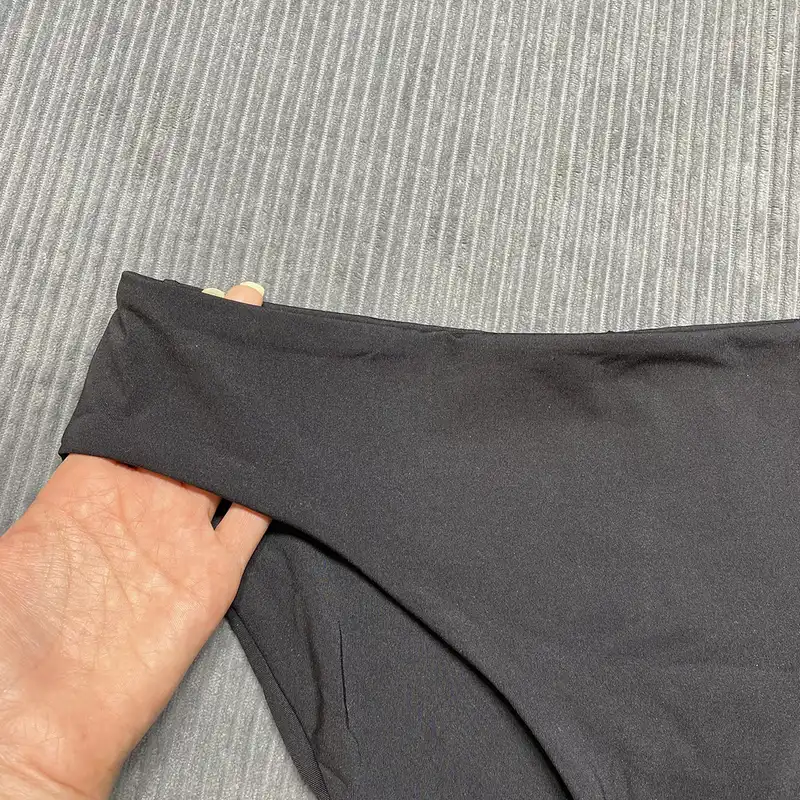 مایو زنانه هار لی مدل hb10132