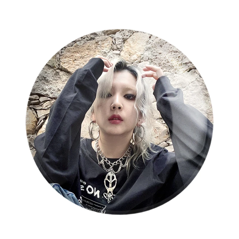 مگنت خندالو مدل جیوو گروه کارد Kard  کد 20129