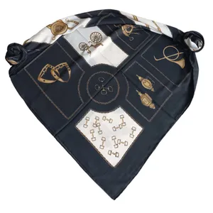 روسری زنانه مدل نخی مجلسی قواره بزرگ دور دست دوز