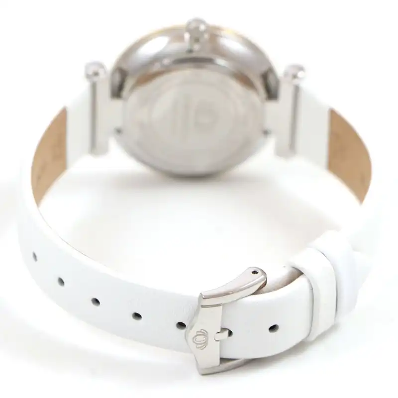 ساعت مچی عقربه ای زنانه کوین واچ مدل C195TWL