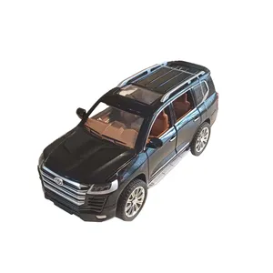 ماشین بازی مدل عقب کش فلزی سایز بزرگ طرح تویوتا لندکروز