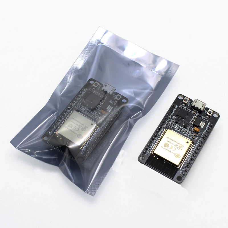 عکس شماره 8 : ماژول وای فای و بلوتوث مدل nodemcu esp32 module چیپ wroom-32