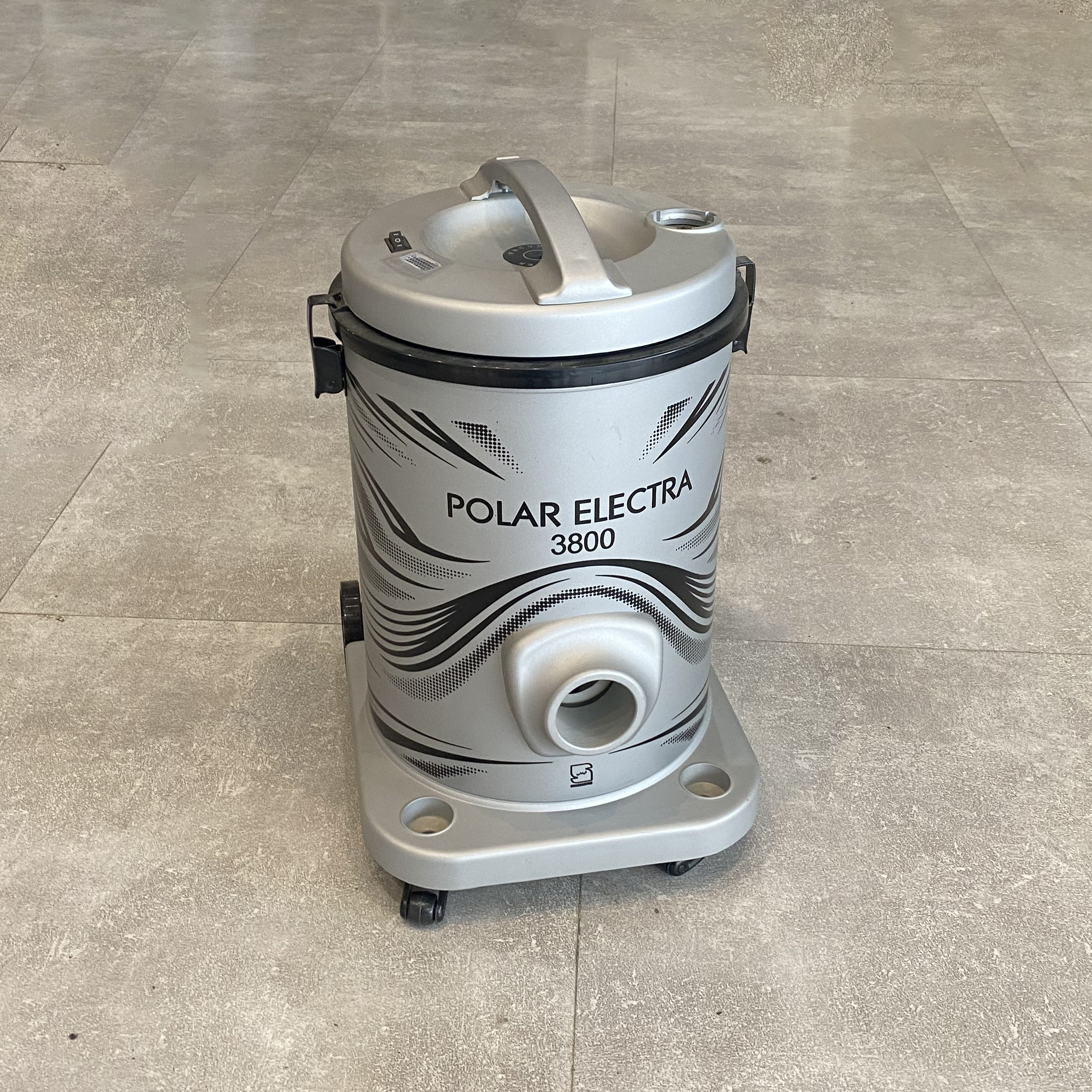 جاروبرقی سطلی پلار مدل الکترا 3800 جاروبرقی سطلی پلار مدل الکترا 3800