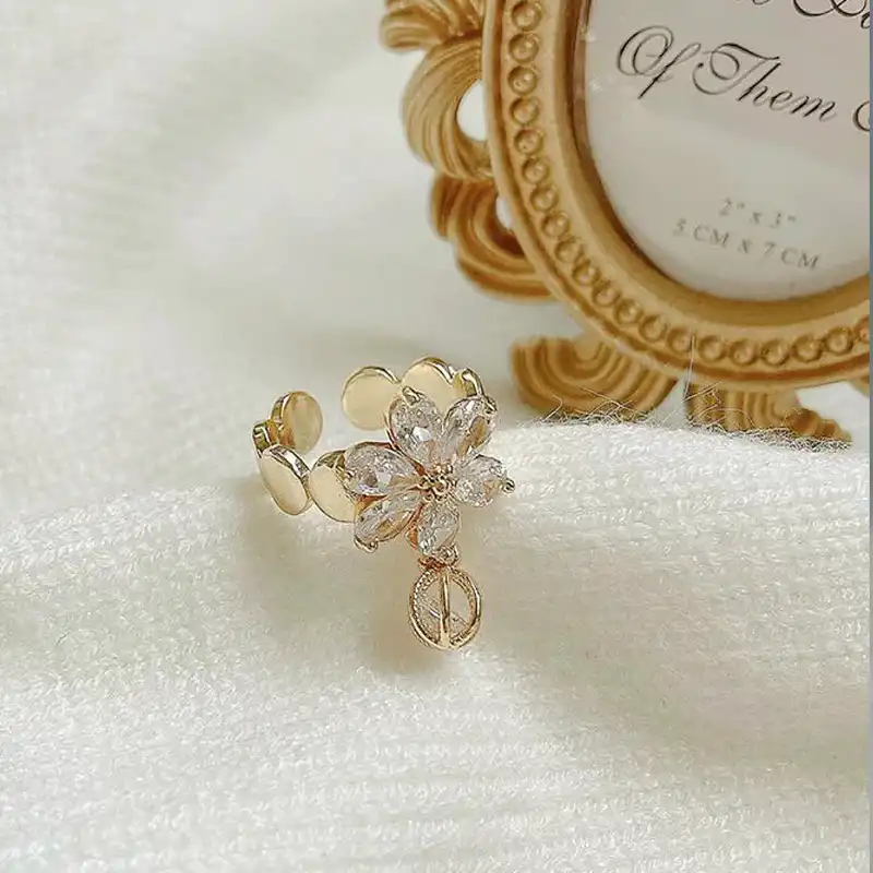 انگشتر زنانه مدل گل آویز کد 00726