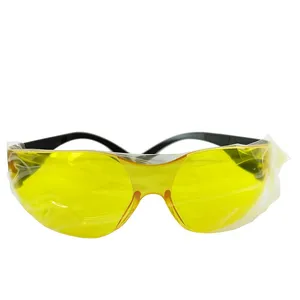 عینک ایمنی مدل AT119