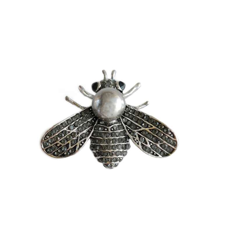 سنجاق سینه دخترانه فشن مدل زنبور سنجاق سینه دخترانه فشن مدل زنبور