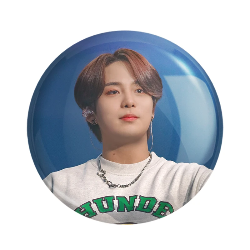 مگنت خندالو مدل جونگهو گروه ایتیز ATEEZ  کد 21292