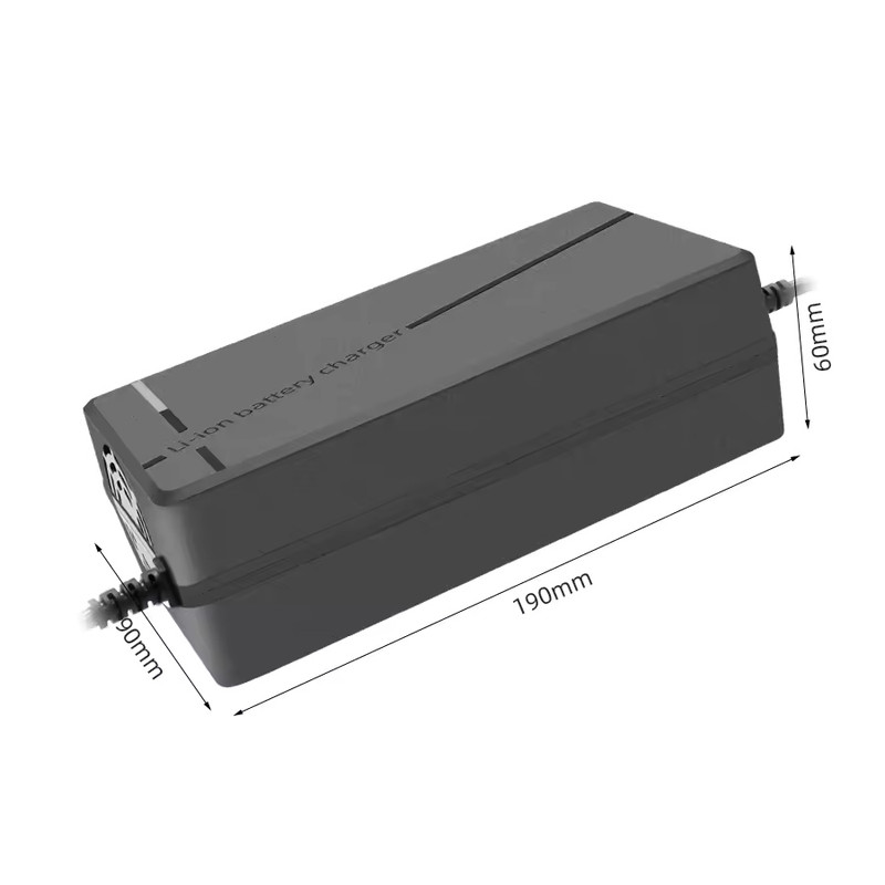 شارژر چمن زن شارژی مدل Li-ion-72-83V4A