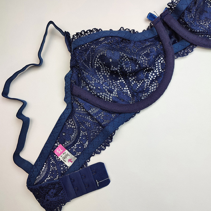 ست شورت و سوتین زنانه مدل ریکو  توری کد 13556jo