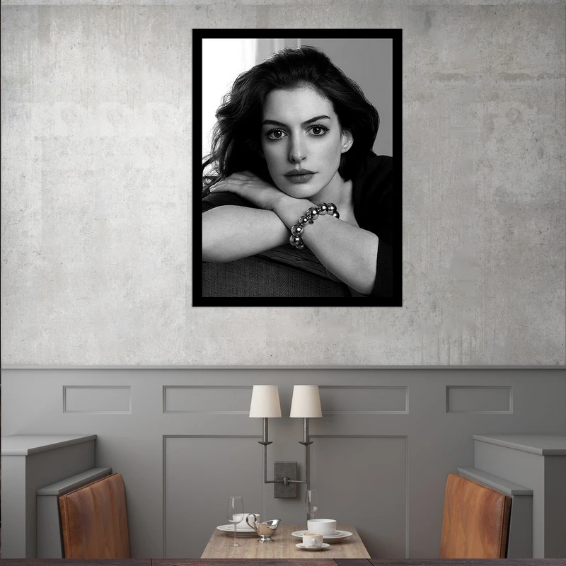 تابلو بکلیت طرح مشاهیر سینمای جهان آن هاتاوی مدل قاب شاسی B-S9703