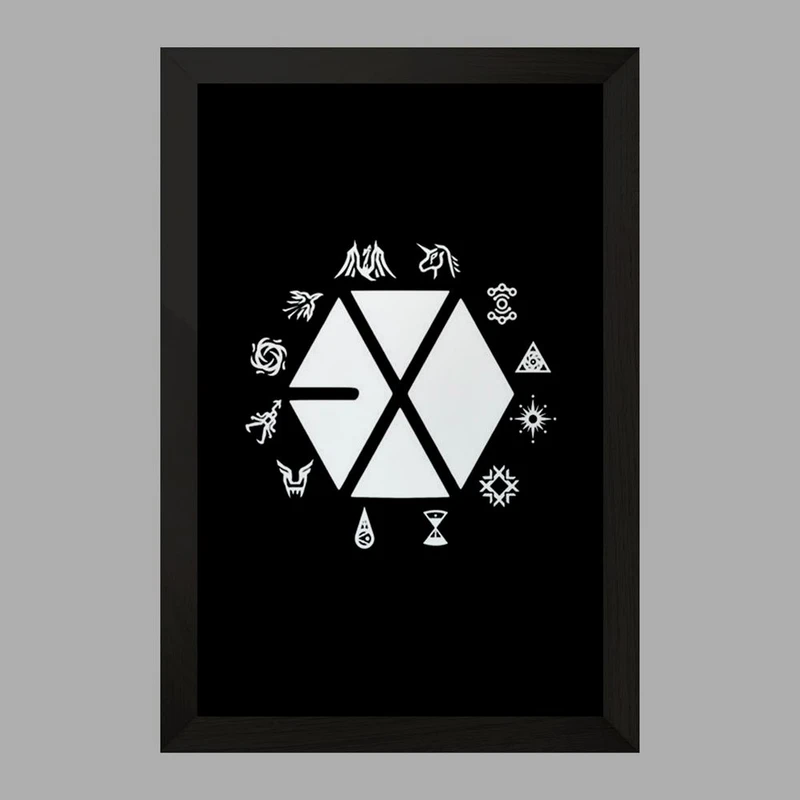 تابلو خندالو مدل گروه اکسو EXO  کد 13635