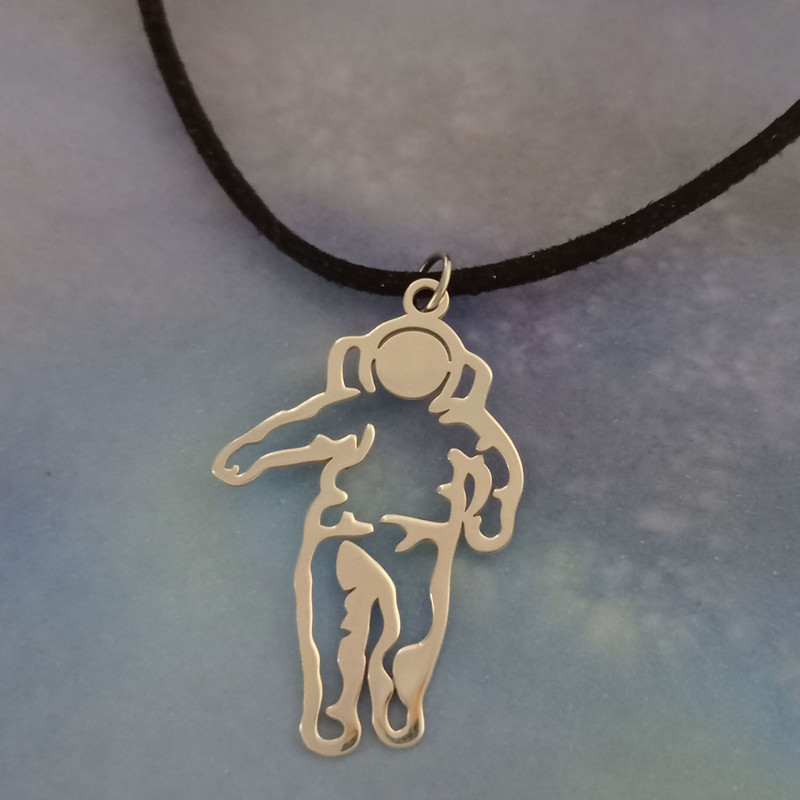 گردنبند نقره مردانه ترمه 1 طرح فضانورد کد mas 00152