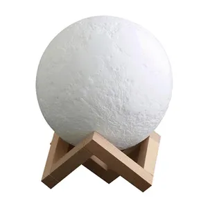چراغ رومیزی طرح کره ماه مدل 7color