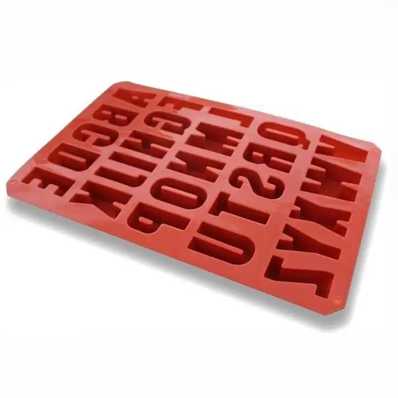 قالب شکلات طرح حروف انگلیسی