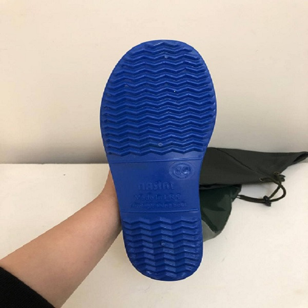 چکمه نشا نسیم کد 8