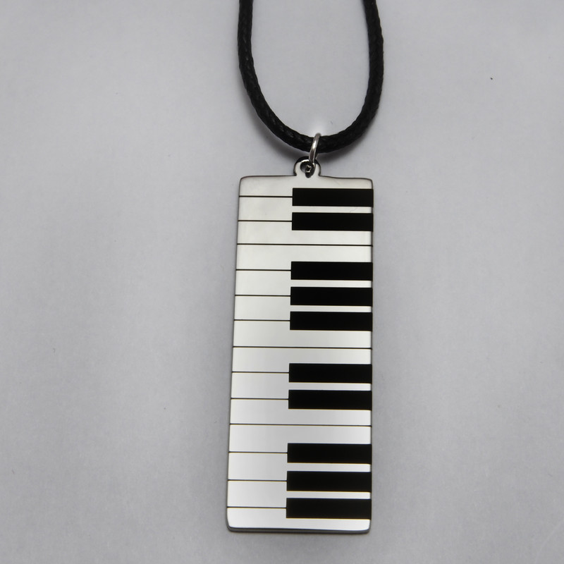 گردنبند مدل پیانو