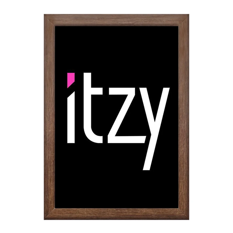 تابلو خندالو طرح گروه ایتزی ITZY  کد 12437