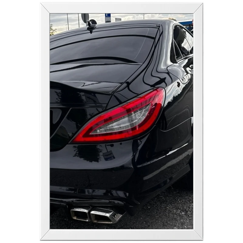 تابلو بکلیت طرح ماشین و خودرو مرسدس بنز Mercedes-Benz CLS 63 AMG مدل W-po2121 فریم سفید