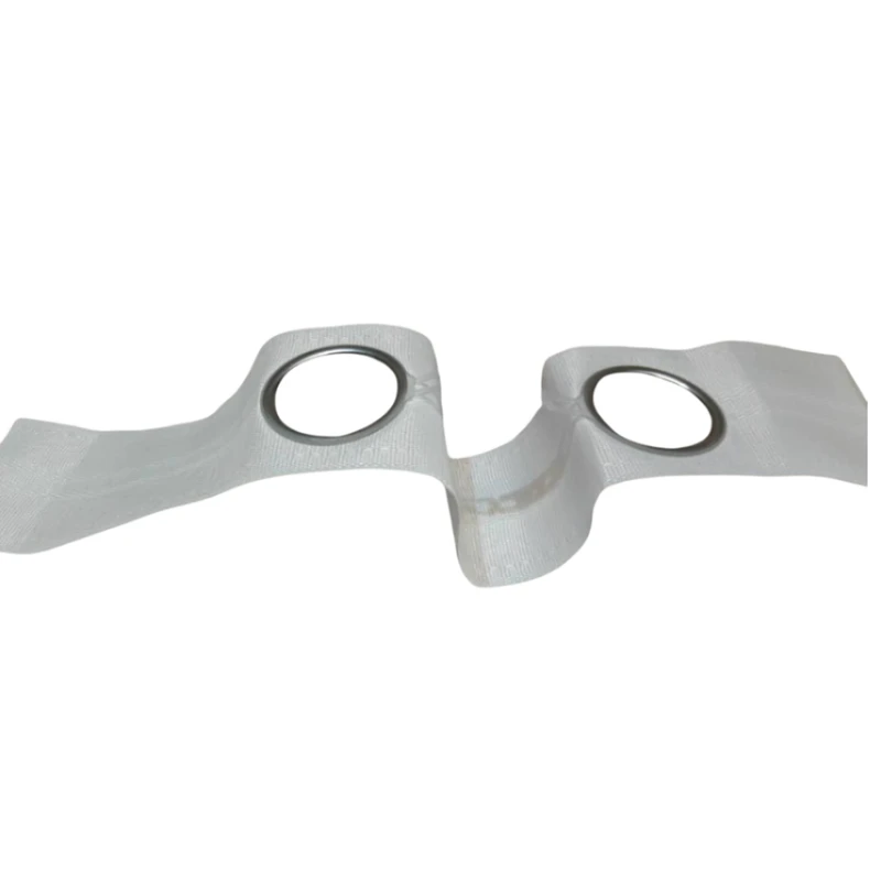 عکس شماره 4 : نوار پرده مدل پانچ p5m طول 5 متر به همراه حلقه پلاستیکی